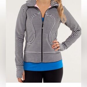 VGUC Lululemon scuba Hoodie *Stretch Classic Black | White Stripe size 12 in